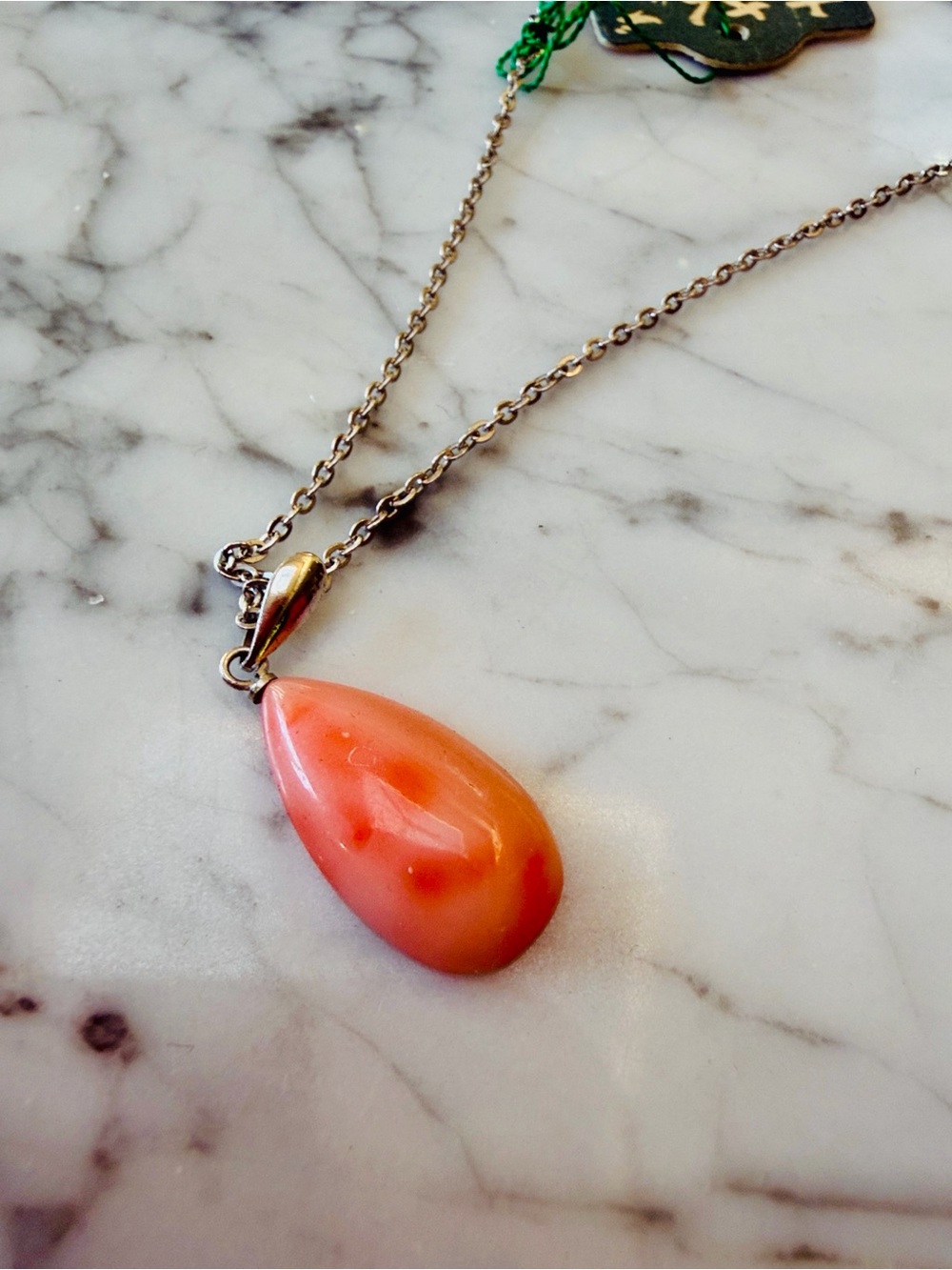 Vintage unworn angel skin pink teardrop coral necklace